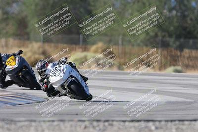 media/Oct-04-2025-CVMA (Sat) [[408bcdd6e4]]/Race 14-500-400-350 Supersport/